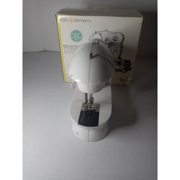 Style Elements Mini Sewing Machine - Picture 11 of 12